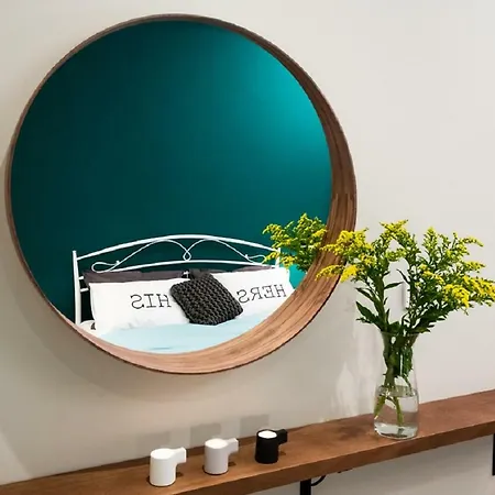 Retro - Renovated One Bedroom Next To The Palace Of Justice Sofia