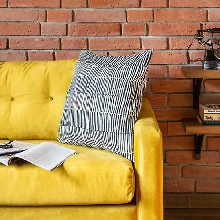 Retro - Renovated One Bedroom Next To The Palace Of Justice Sofia